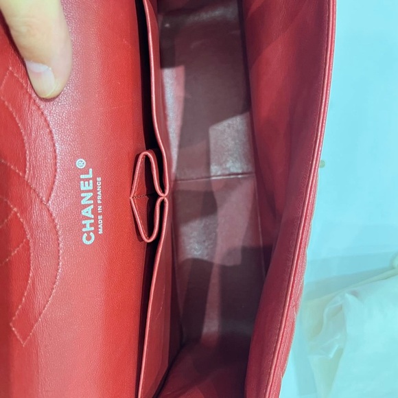 Chanel Caviar Quilted Jumbo Double Flap Red - Picture 8 of 9